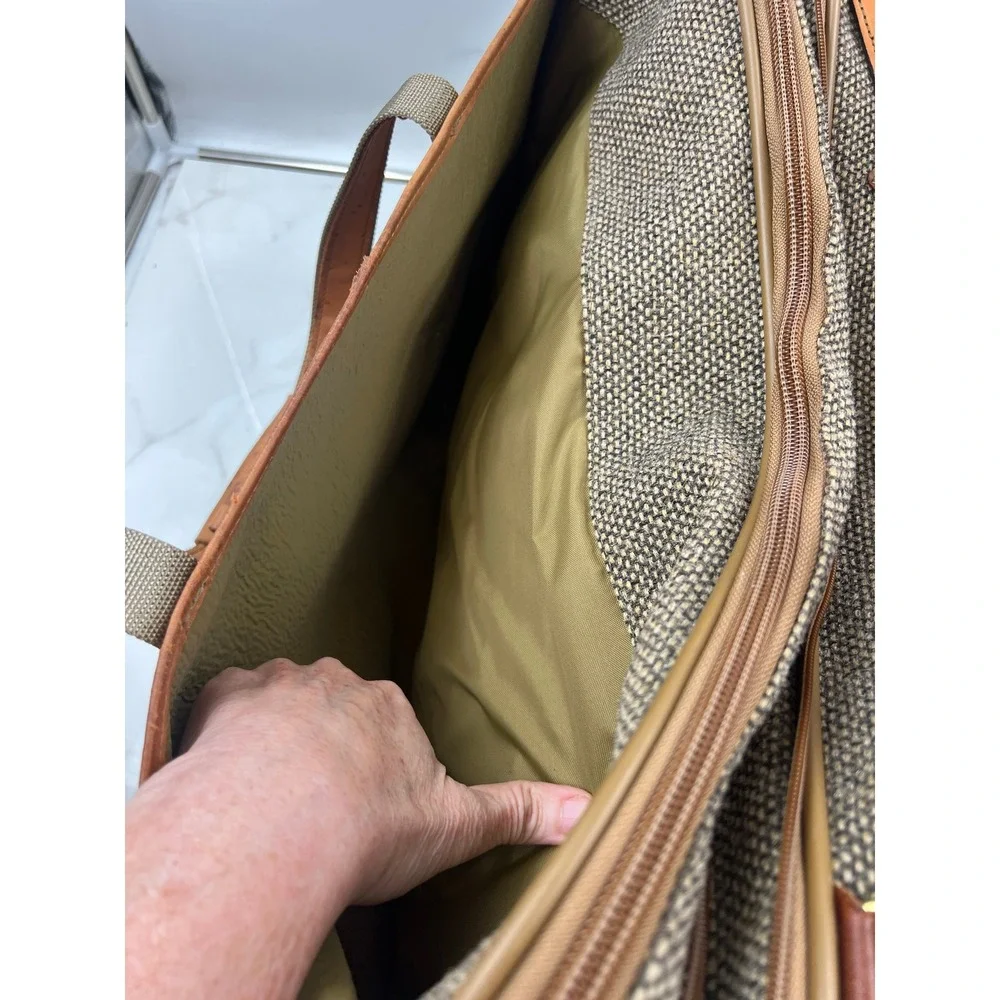 VTG Hartmann Leather Tweed Carry On Weekender Triple Compartment Expandable
